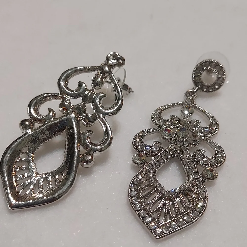 Rhinestone Dangling Earrings - Picture 2 of 4